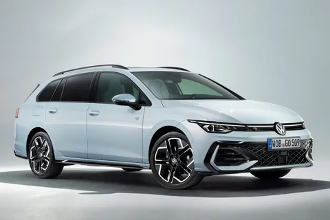 Volkswagen Golf Variant 1.5 eTSI 116hp 2024 view 2