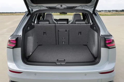 Volkswagen Golf Variant 1.5 eTSI 116hp 2024 view 8