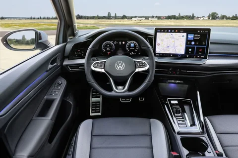 Volkswagen Golf Variant 1.5 eTSI 116hp 2024 view 9