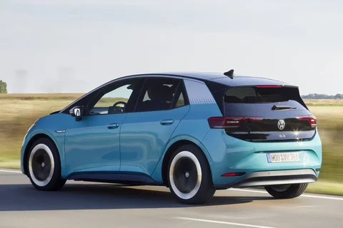 Volkswagen ID.3 58kWh 1st Plus 2020 view 2