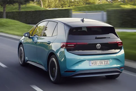 Volkswagen ID.3 58kWh 1st Plus 2020 view 9