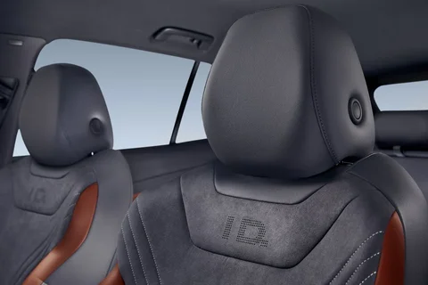 Volkswagen ID.4 1st 2020 view 3