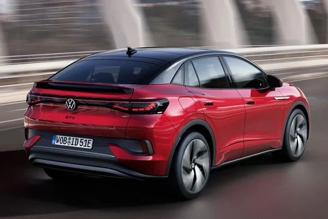 Volkswagen ID.5 77kWh 286hp Pro 2024 view 4
