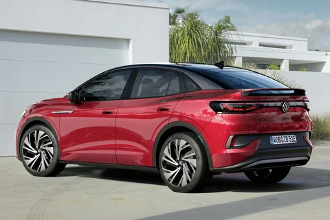 Volkswagen ID.5 77kWh 286hp Pro 2024 view 5