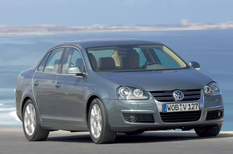 Volkswagen Jetta 1.6 Comfortline 2006 view 5