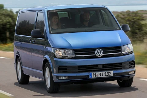 Volkswagen Multivan L1H1 2.0 TSI 150hp Highline 2016 view 9