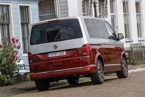 Volkswagen Multivan 2020 front view