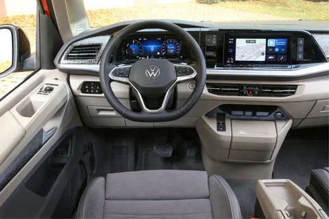 Volkswagen Multivan L2H1 1.4 eHybrid Energetic 2021 view 9