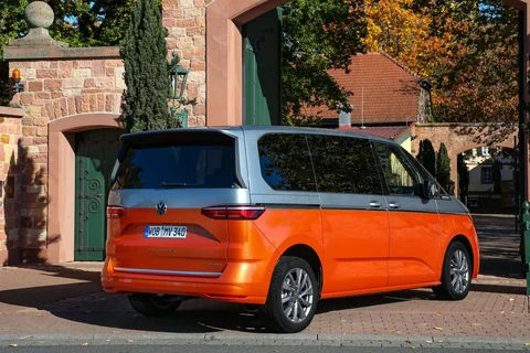 Volkswagen Multivan L2H1 1.4 eHybrid Energetic 2021 view 12