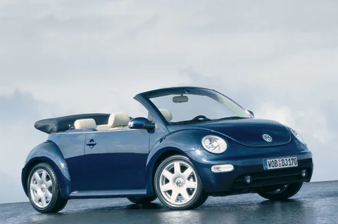 Volkswagen New Beetle 2003 front view