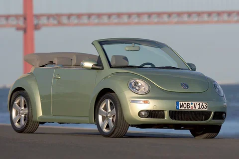 Volkswagen New Beetle Cabrio 1.6 Highline 2005 view 9