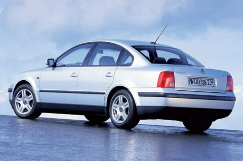 Volkswagen Passat 2.3 VR5 Syncro Highline 1998 view 8