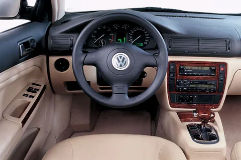 Volkswagen Passat 2.3 VR5 Syncro Highline 1998 view 9
