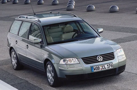 Volkswagen Passat Variant 1.6 2000 view 8