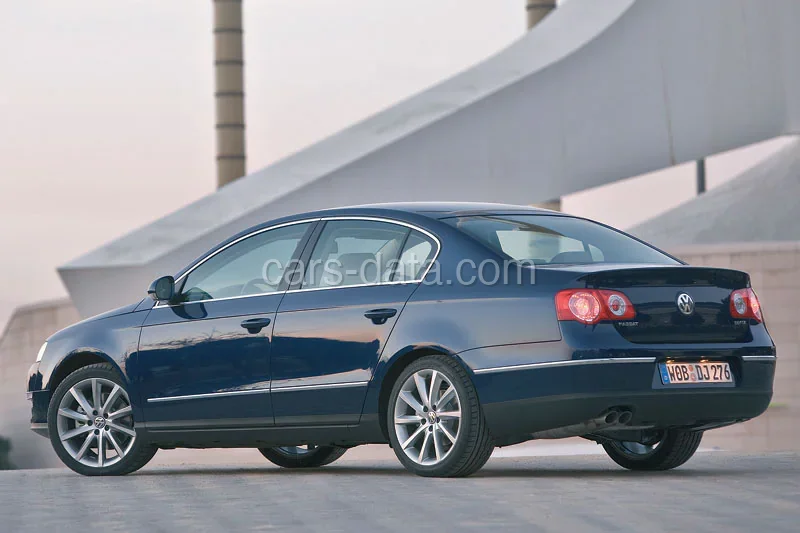 Volkswagen Passat 1.6 Easyline 2008 front view
