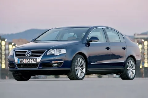 Volkswagen Passat 1.6 Easyline 2008 view 5