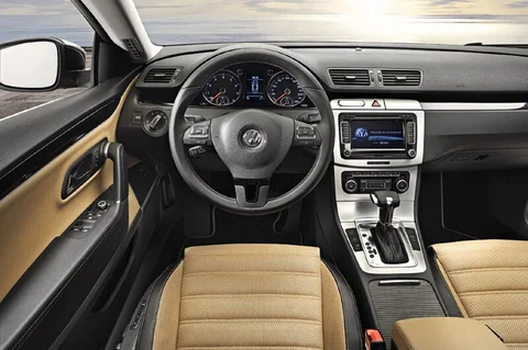 Volkswagen Passat CC 1.8 TSI 2010 view 2