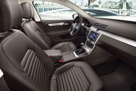 Volkswagen Passat Variant 3.6 V6 Highline 2011 view 4