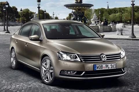 Volkswagen Passat 1.4 TSI BMT Easyline 2010 view 6
