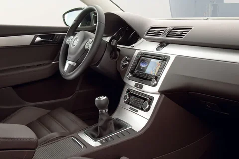 Volkswagen Passat Variant 3.6 V6 Highline 2011 view 9
