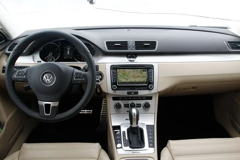 Volkswagen Passat Alltrack 1.8 TSI 2012 view 4