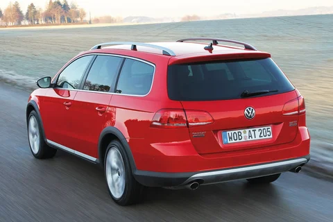 Volkswagen Passat Alltrack 1.8 TSI 2012 view 9