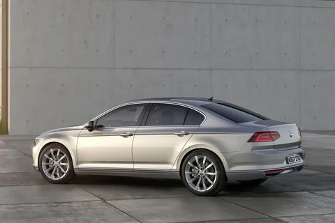 Volkswagen Passat 1.8 TSI Highline 2015 view 8