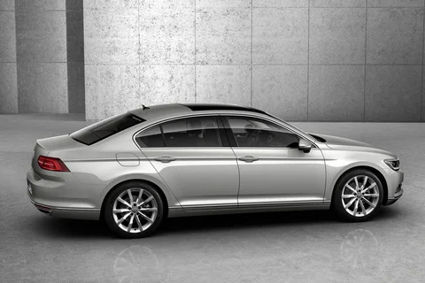 Volkswagen Passat 1.8 TSI Highline 2015 view 12