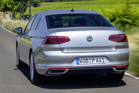 Volkswagen Passat 1.5 TSI 150hp Elegance 2019 view 10