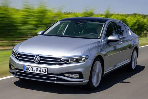 Volkswagen Passat 1.5 TSI 150hp Elegance 2019 view 11