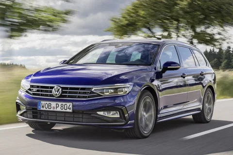 Volkswagen Passat Variant 1.5 TSI 150hp Elegance 2019 view 2