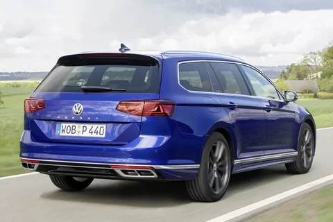 Volkswagen Passat Variant 1.5 TSI 150hp Elegance 2019 view 3