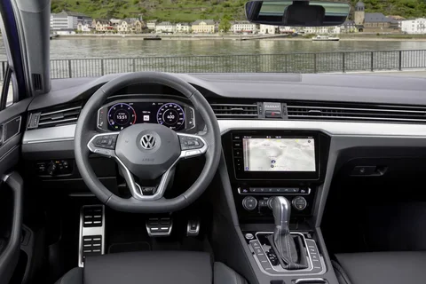 Volkswagen Passat Variant 1.5 TSI 150hp Elegance 2019 view 6