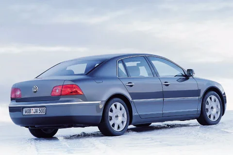 Volkswagen Phaeton 4.2 V8 4Motion 5-seater 2003 view 2