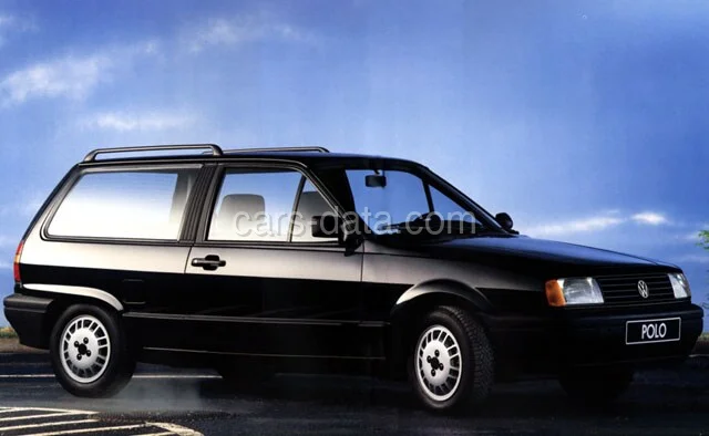 Volkswagen Polo 1.0 CL 1990 front view