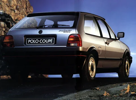 Volkswagen Polo 1.0 Fox Coupé 1990 view 2