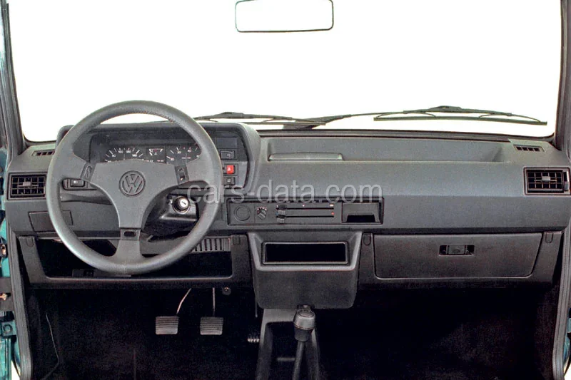 Volkswagen Polo 1.0 C 1983 front view
