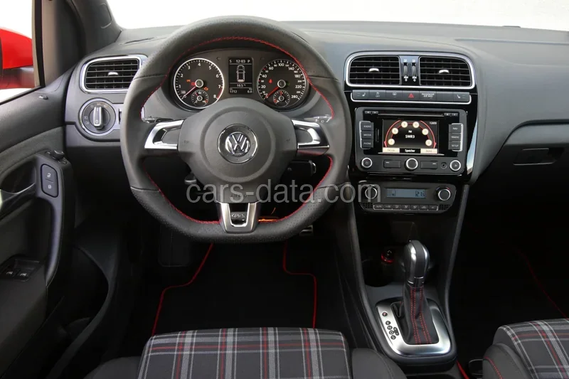 Volkswagen Polo 1.4 TSI GTI 2010 front view