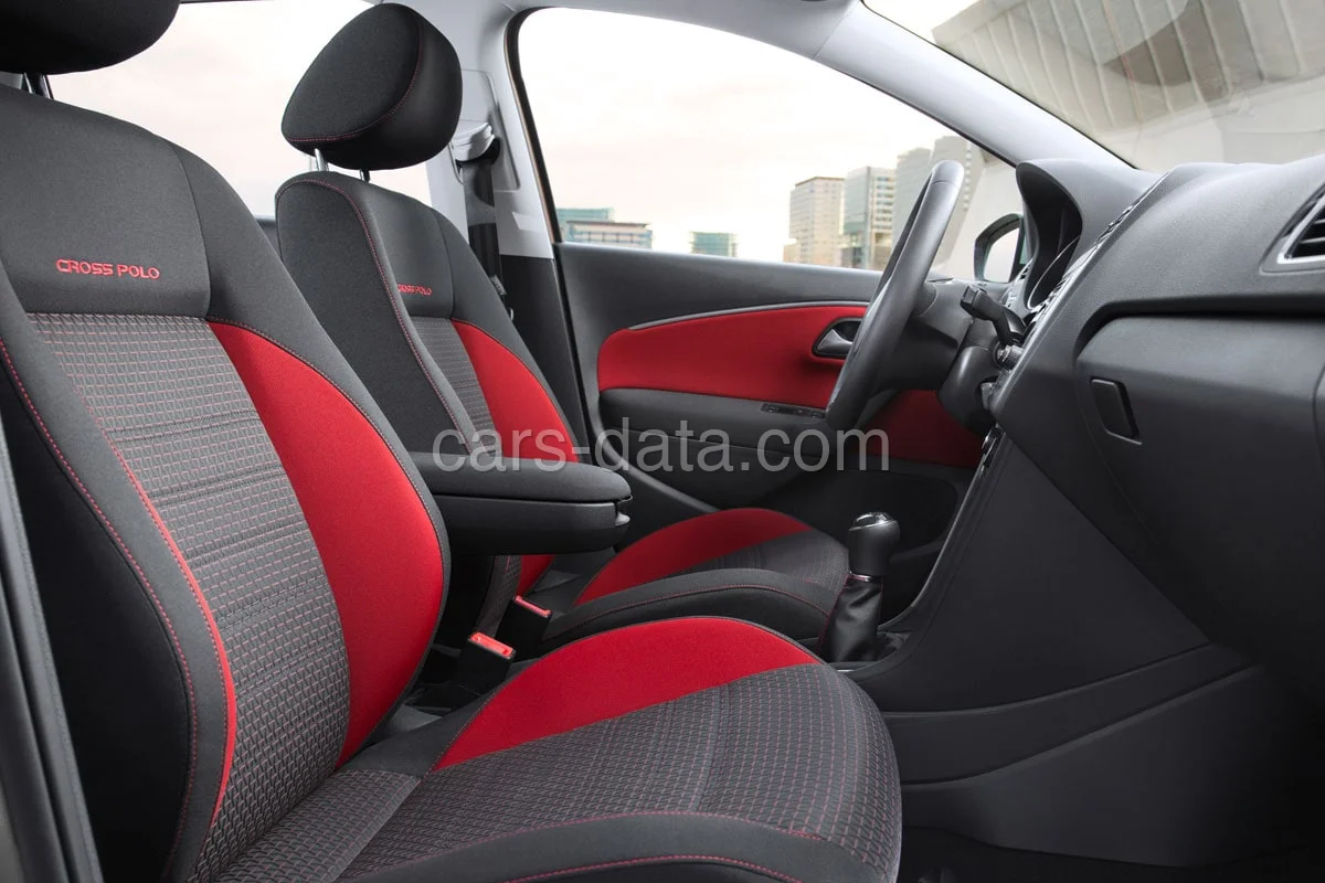 Volkswagen Polo CrossPolo 1.2 TSI 90hp 2014 front view