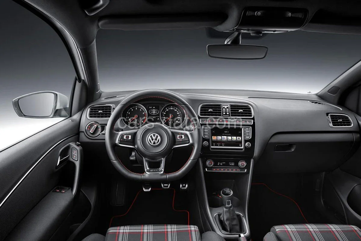 Volkswagen Polo 2014 — Exteriér 1