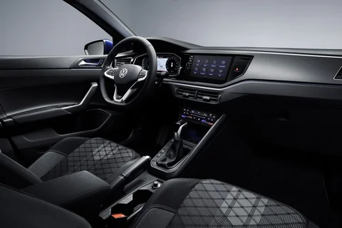 Volkswagen Polo 2.0 TSI GTI 2022 view 3