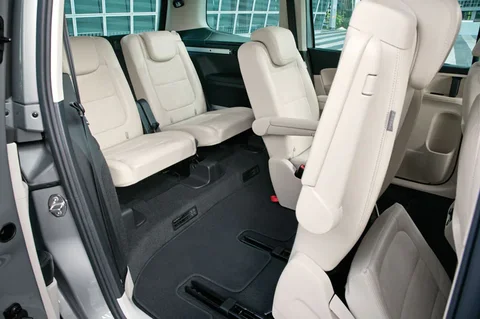 Volkswagen Sharan 2.0 TSI Highline 2011 view 7
