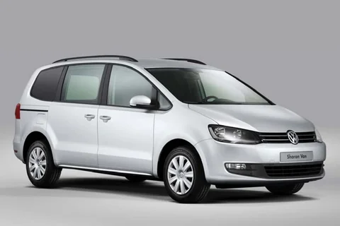 Volkswagen Sharan Van 2.0 TDI 170hp BlueMotion T. Highline 2010 view 3