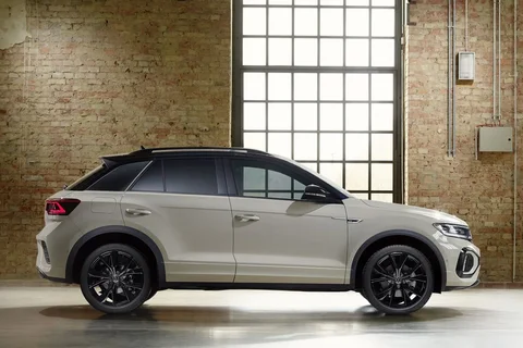 Volkswagen T-Roc 1.0 TSI 110hp 2023 view 5