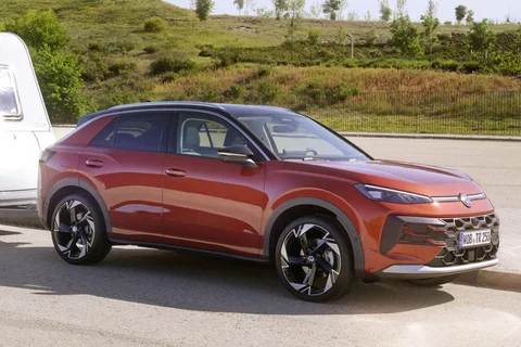 Volkswagen T-Roc 1.5 eTSI 150hp Style Edition 2025 view 9