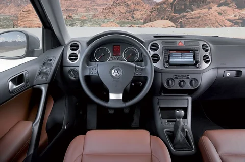 Volkswagen Tiguan 1.4 TSI 122hp BlueMotion Techn. Easyline 2010 view 10