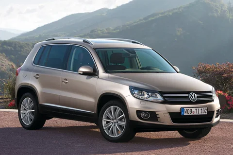 Volkswagen Tiguan 1.4 TSI 122hp BMT Easyline 2011 view 3