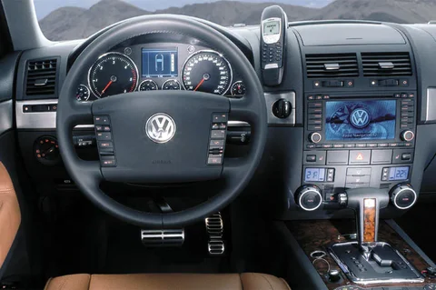 Volkswagen Touareg 4.2 V8 2003 view 8