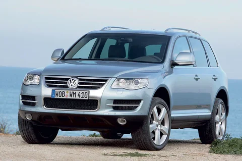 Volkswagen Touareg 6.0 W12 2008 view 4