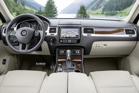 Volkswagen Touareg 3.0 V6 TDI BMT 2014 view 11